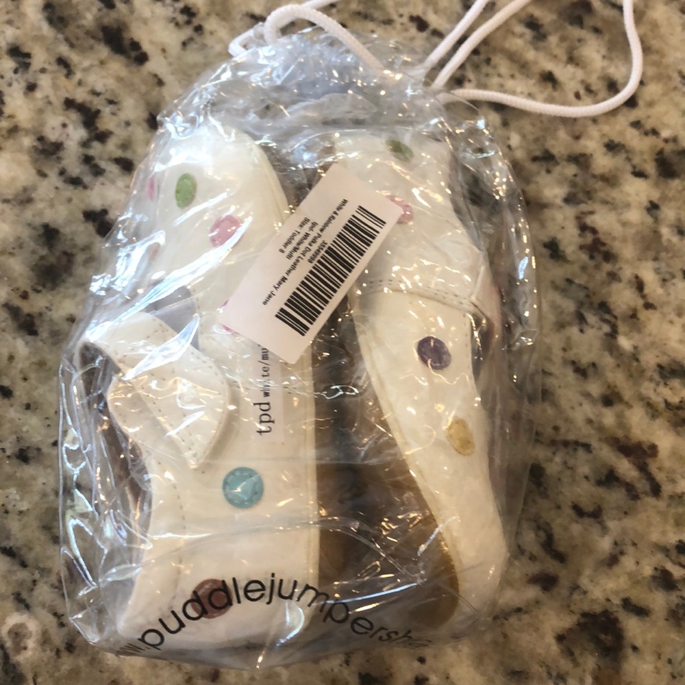 NWT PJs Size 8 White & Rainbow Leather Mary Janes